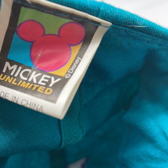 Vintage Mickey Mouse hat - Picture 4 of 4